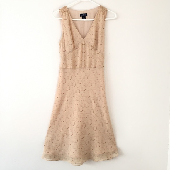 Ann Taylor Dresses & Skirts - Ann Taylor silk dress size 6